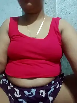 Snapshot of Super-Couple chatting on October 2025 12:35:01 PM Super-Couple online show from October 2025 12:35:01 PM