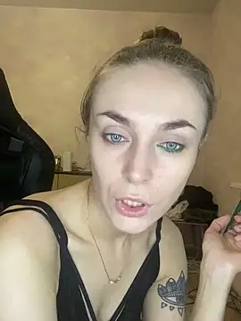 Snapshot of Burning_girlss chatting on January 2025 02:20:01 AM Burning girlss online show from January 2025 02:20:01 AM