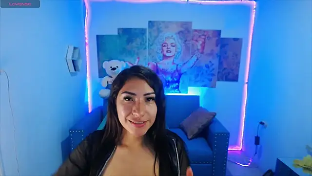 Sofi hot 4m online show from January 2025 03:52:01 PM