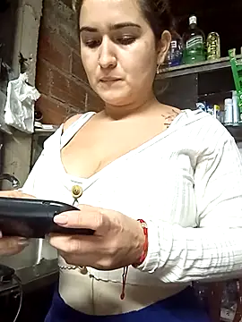 Snapshot of alexax0 chatting on March 2025 01:37:02 AM alexax0 online show from March 2025 01:37:02 AM