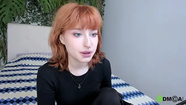 Snapshot of ElizaNik_ chatting on October 2025 09:46:01 PM ElizaNik online show from October 2025 09:46:01 PM