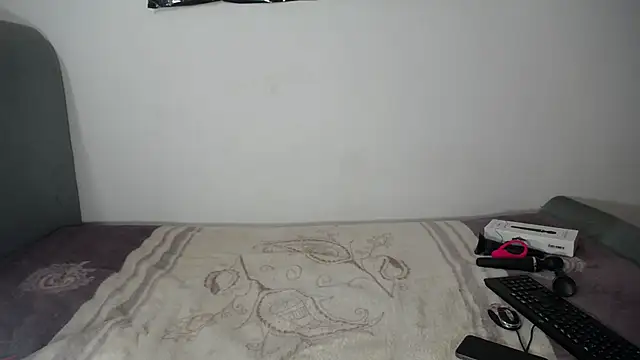 Sweetbedroomeyez01 online show from September 2025 08:11:02 PM