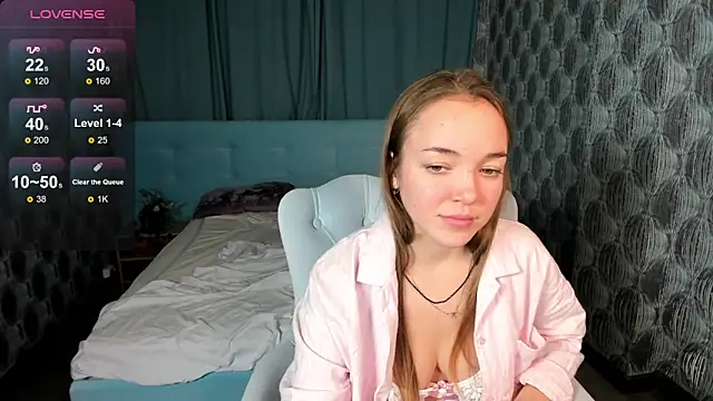 Christy Little online show from December 2024 11:38:02 AM