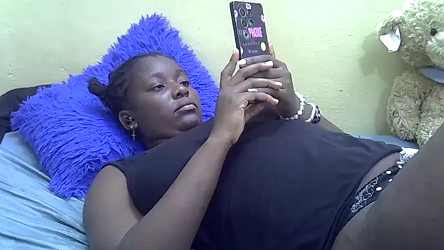 Harrisamor online show from September 2025 10:45:01 PM