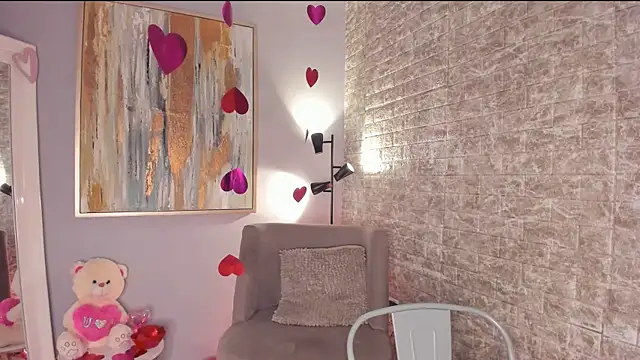 tamara aluna online show from February 2025 12:38:02 PM