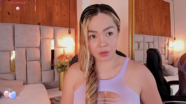 Saori newman online show from October 2025 12:06:02 PM