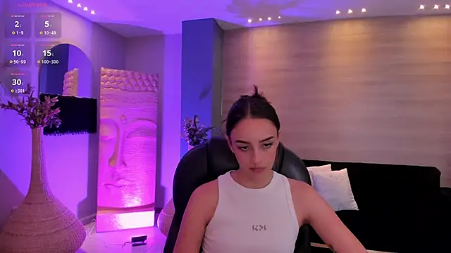 KaiaFerreira online show from February 2025 06:20:01 PM