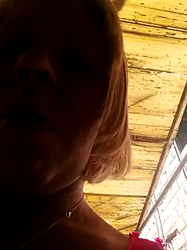 Snapshot of blondebitchlitle chatting on October 2025 12:15:02 PM blondebitchlitle online show from October 2025 12:15:02 PM