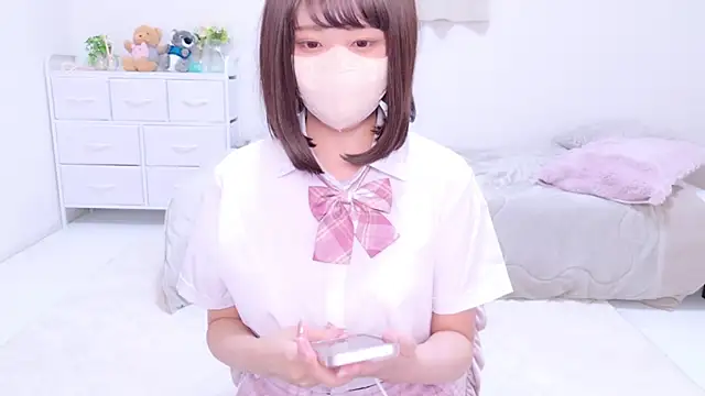 Snapshot of aki_zzz chatting on December 2024 11:14:01 AM aki zzz online show from December 2024 11:14:01 AM