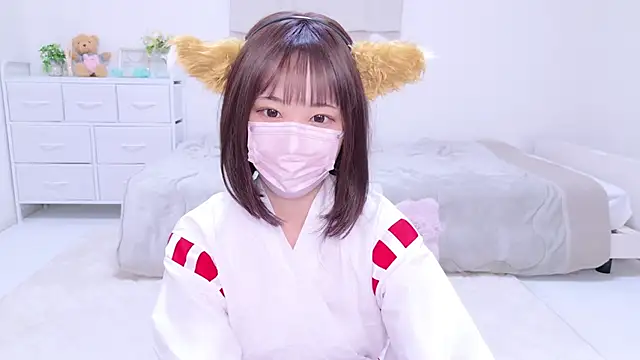 Snapshot of aki_zzz chatting on December 2024 05:29:02 PM aki zzz online show from December 2024 05:29:02 PM