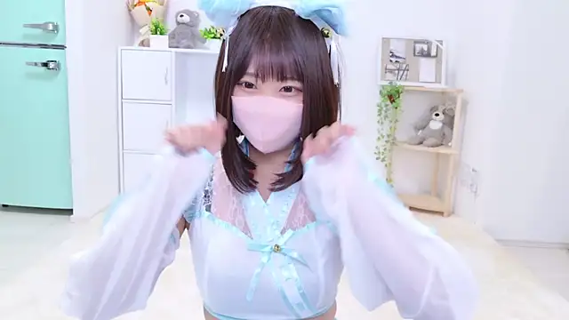 Snapshot of aki_zzz chatting on January 2025 01:19:01 PM aki zzz online show from January 2025 01:19:01 PM