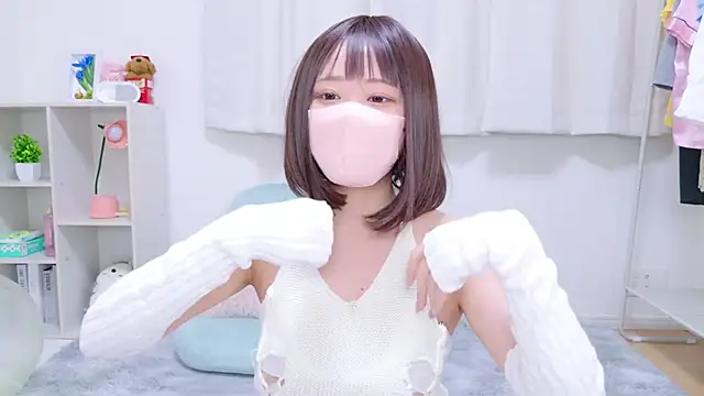 Snapshot of aki_zzz chatting on January 2025 05:28:02 AM aki zzz online show from January 2025 05:28:02 AM