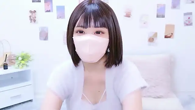 Snapshot of aki_zzz chatting on October 2025 05:49:01 AM aki zzz online show from October 2025 05:49:01 AM