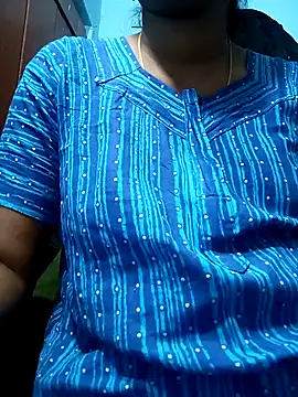 Snapshot of Tamillminnal chatting on January 2025 01:30:02 PM Tamillminnal online show from January 2025 01:30:02 PM