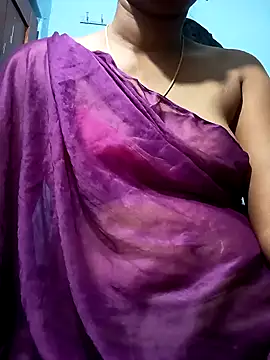 Snapshot of Tamillminnal chatting on February 2025 11:58:02 PM Tamillminnal online show from February 2025 11:58:02 PM