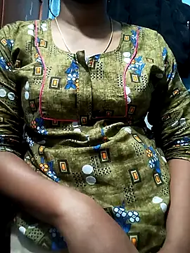 Snapshot of Tamillminnal chatting on February 2025 01:16:02 PM Tamillminnal online show from February 2025 01:16:02 PM