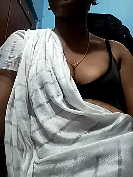 Snapshot of Tamillminnal chatting on February 2025 06:32:02 AM Tamillminnal online show from February 2025 06:32:02 AM