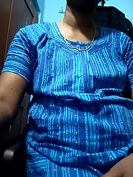 Snapshot of Tamillminnal chatting on March 2025 02:23:02 PM Tamillminnal online show from March 2025 02:23:02 PM