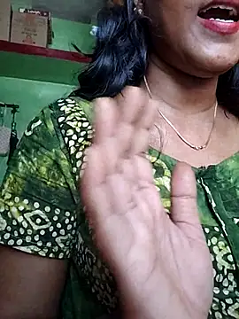 Snapshot of Tamillminnal chatting on September 2025 05:18:01 AM Tamillminnal online show from September 2025 05:18:01 AM