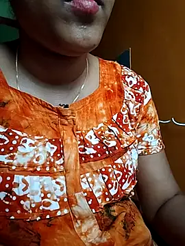 Snapshot of Tamillminnal chatting on October 2025 06:30:02 AM Tamillminnal online show from October 2025 06:30:02 AM