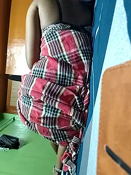 Snapshot of Tamillminnal chatting on October 2025 07:13:01 PM Tamillminnal online show from October 2025 07:13:01 PM