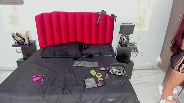 Violeta Roa online show from January 2025 09:42:02 PM