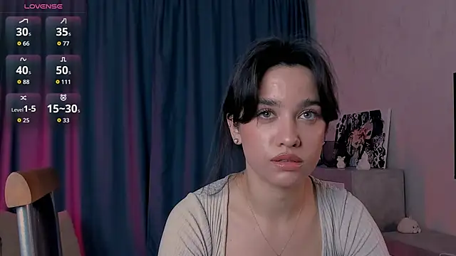 EmeliaReaper online show from October 2025 09:17:02 PM