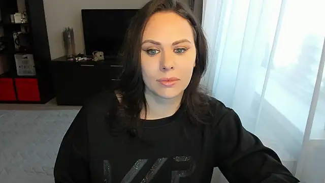 Snapshot of MollyCheiz chatting on November 2025 08:46:01 AM MollyCheiz online show from November 2025 08:46:01 AM