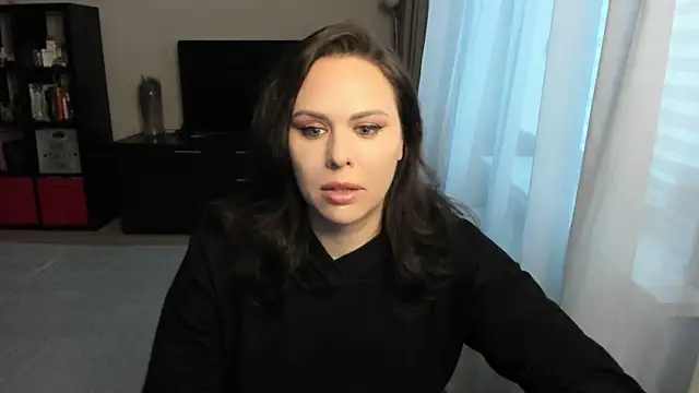 Snapshot of MollyCheiz chatting on November 2025 12:49:02 PM MollyCheiz online show from November 2025 12:49:02 PM