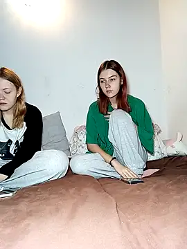 Snapshot of ella_grays chatting on October 2025 07:23:01 PM ella grays online show from October 2025 07:23:01 PM