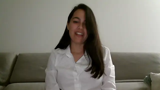 Snapshot of AmaraBella69 chatting on December 2024 10:34:01 PM AmaraBella69 online show from December 2024 10:34:01 PM