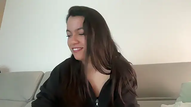 Snapshot of AmaraBella69 chatting on January 2025 08:43:01 AM AmaraBella69 online show from January 2025 08:43:01 AM