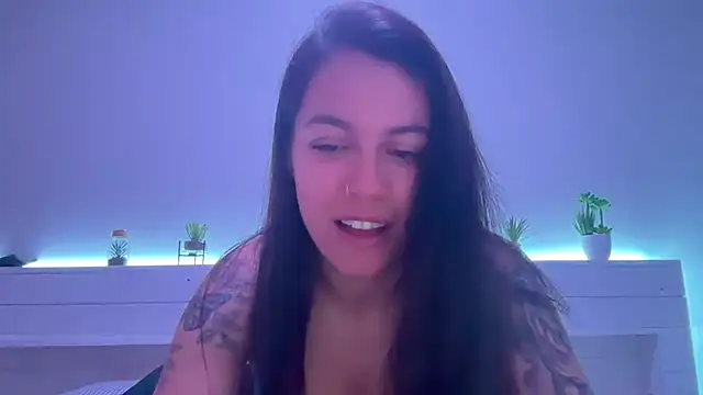 Snapshot of AmaraBella69 chatting on February 2025 11:04:01 PM AmaraBella69 online show from February 2025 11:04:01 PM