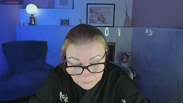 AlexandraKind online show from January 2025 05:10:01 PM