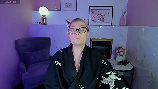 AlexandraKind online show from January 2025 07:34:02 PM