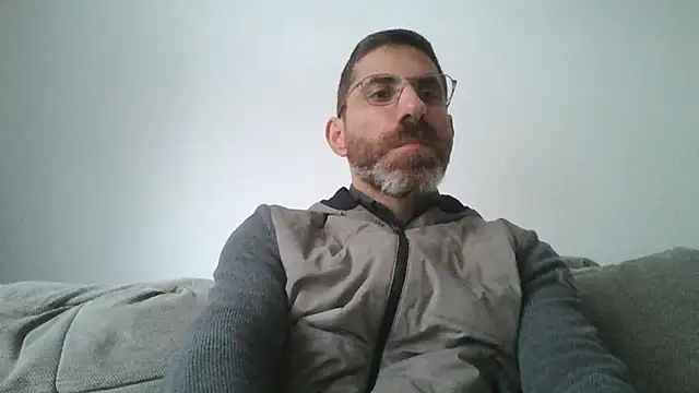 alcatraz009 online show from October 2025 06:56:02 AM