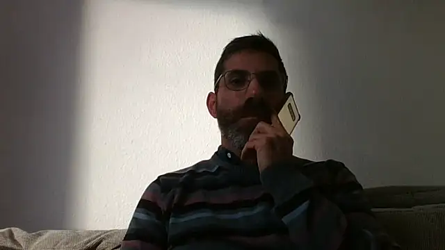 alcatraz009 online show from November 2025 07:42:02 AM