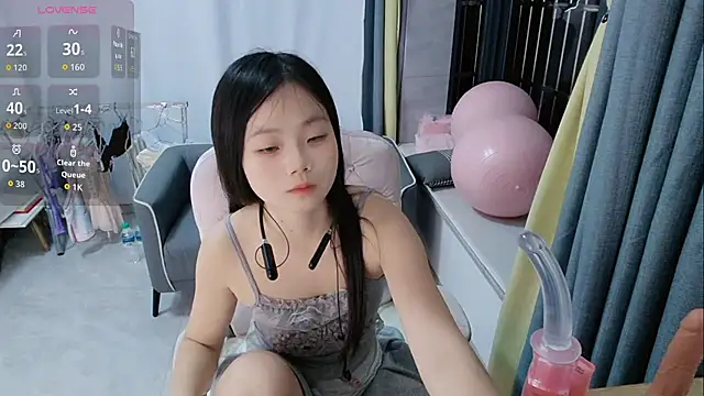 Snapshot of Lena-yyds chatting on October 2025 05:20:02 PM Lena-yyds online show from October 2025 05:20:02 PM