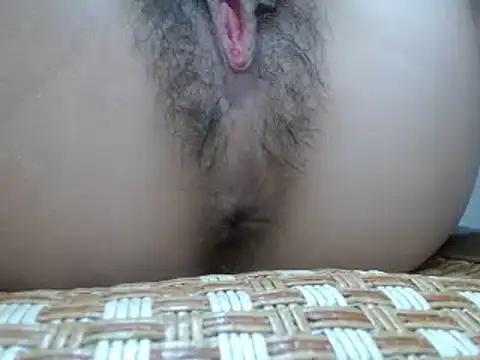 HotQueen online show from January 2025 08:18:02 AM