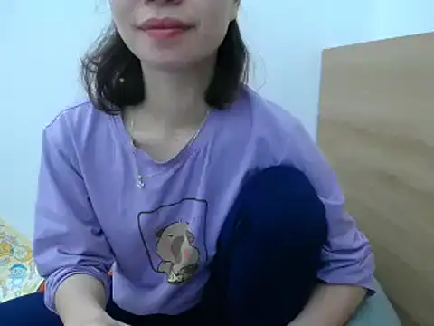 HotQueen online show from January 2025 03:45:01 AM