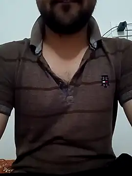 smartboy010101 online show from March 2025 01:17:01 PM