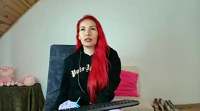 Snapshot of Carol_love0411 chatting on December 2024 03:04:01 PM Carol love0411 online show from December 2024 03:04:01 PM