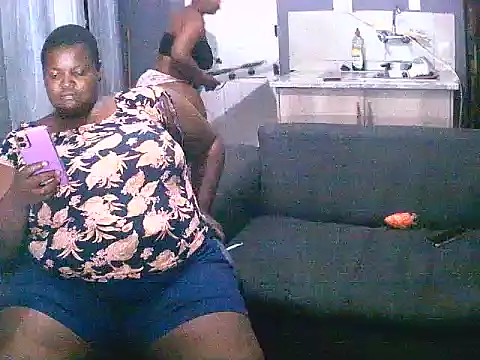 curvyloneah75 online show from December 2024 08:23:01 PM