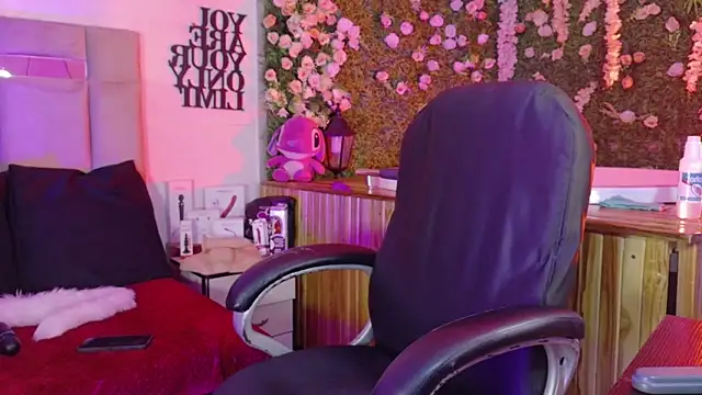 Snapshot of natacha__black_ chatting on November 2025 11:36:02 PM natacha black online show from November 2025 11:36:02 PM