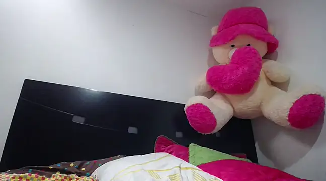 Snapshot of princehermosa44 chatting on March 2025 08:15:02 PM princehermosa44 online show from March 2025 08:15:02 PM