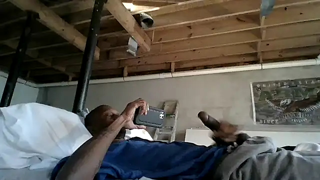 KinGKane84 online show from December 2024 08:43:01 PM