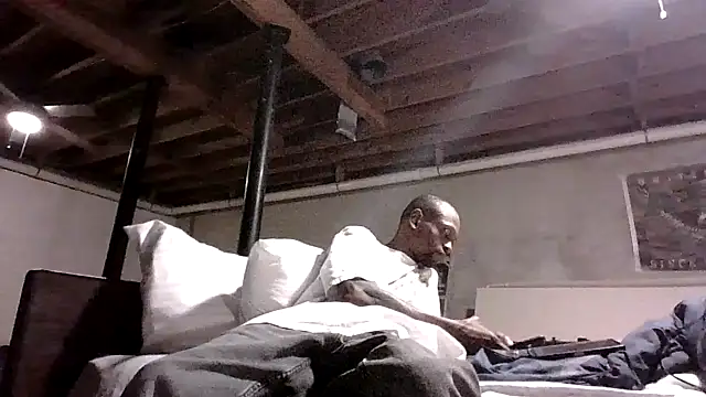 KinGKane84 online show from December 2024 05:40:01 AM