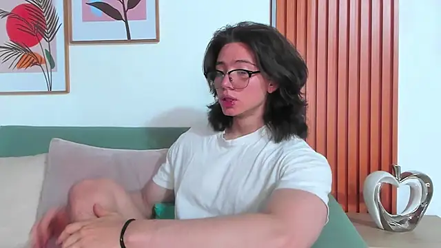 Snapshot of AngelBennet_ chatting on January 2025 03:26:02 AM AngelBennet online show from January 2025 03:26:02 AM