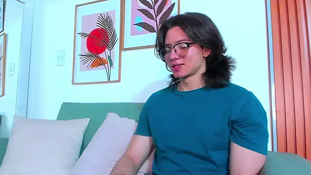 Snapshot of AngelBennet_ chatting on January 2025 02:58:02 AM AngelBennet online show from January 2025 02:58:02 AM