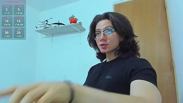 Snapshot of AngelBennet_ chatting on February 2025 03:13:01 AM AngelBennet online show from February 2025 03:13:01 AM